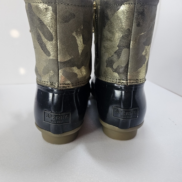 Sperry Women's Saltwater Metallic Camo Duck Boot Size 8 - Picture 3 of 5